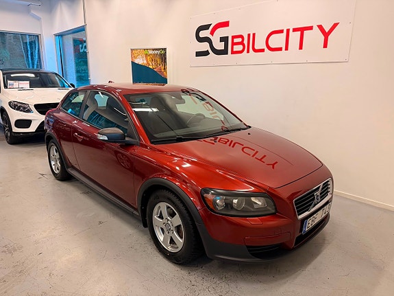 Volvo C30 2 of 5
