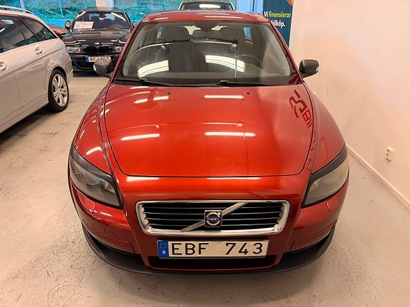 Volvo C30 3 of 5