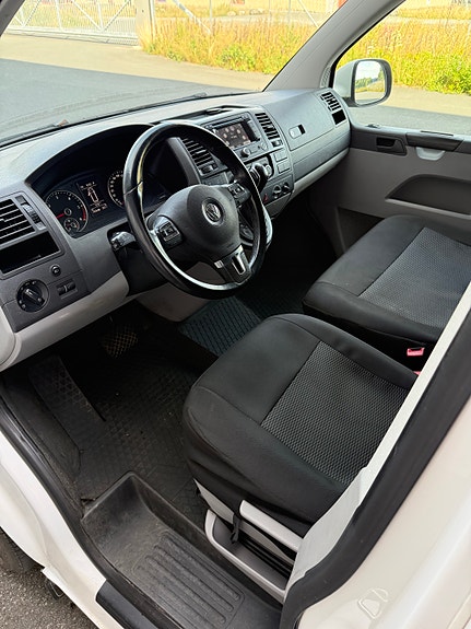 Volkswagen Transporter 5 of 5