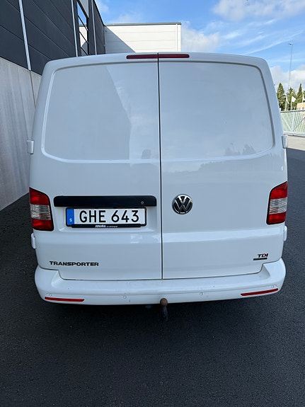 Volkswagen Transporter 4 of 5