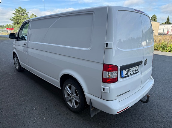 Volkswagen Transporter 3 of 5