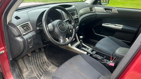 Subaru Forester 3 of 4