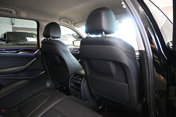 BMW 520d 12 of 26