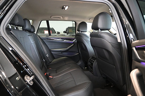 BMW 520d 13 of 26