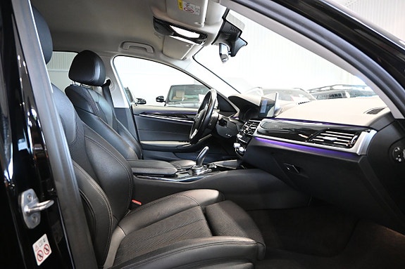BMW 520d 11 of 26
