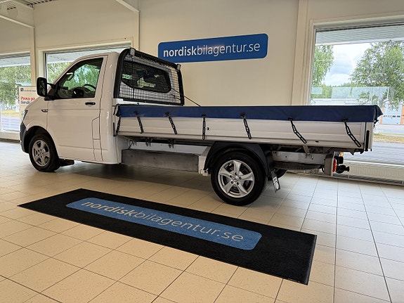 Volkswagen Transporter 3 of 5