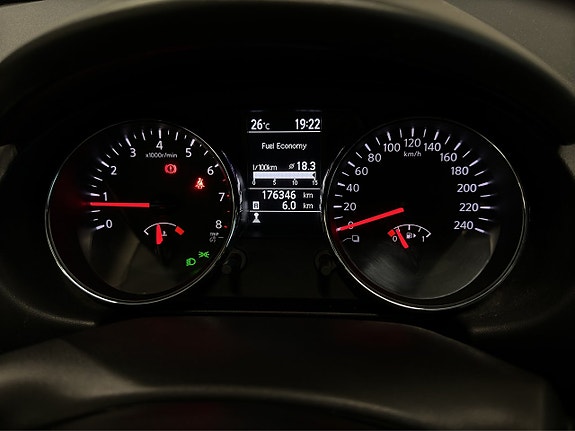 Nissan Qashqai 14 of 18
