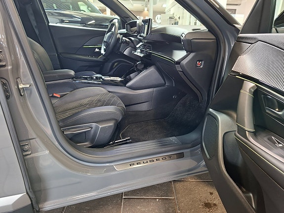 Peugeot 2008 7 of 22