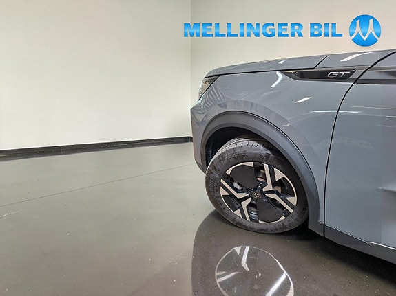 Peugeot 2008 5 of 5