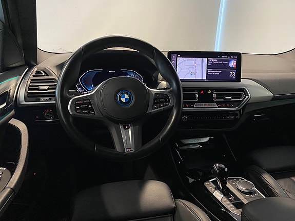 BMW X3 4 of 5