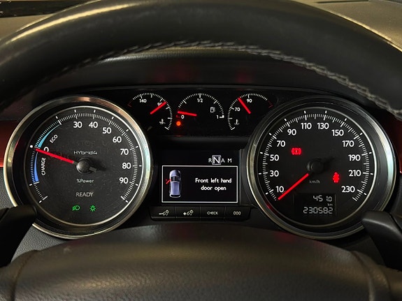 Peugeot 508 RXH 14 of 18