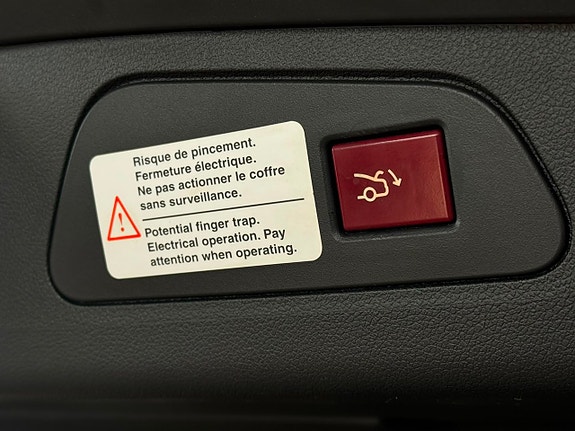 Peugeot 508 RXH 9 of 18