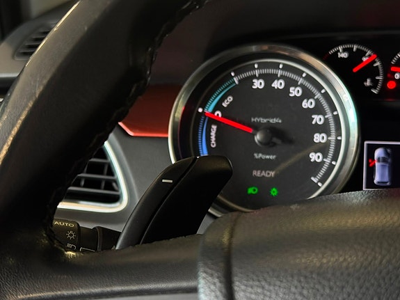 Peugeot 508 RXH 13 of 18