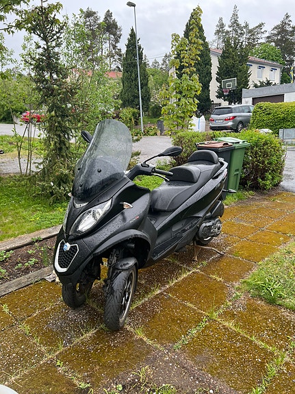 Piaggio MP3 500 3 of 5