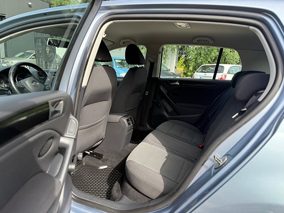 Volkswagen Golf VI 18 of 18