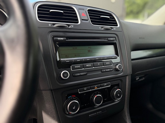 Volkswagen Golf VI 17 of 18