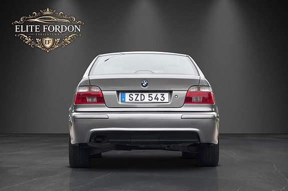 BMW 525 3 of 5