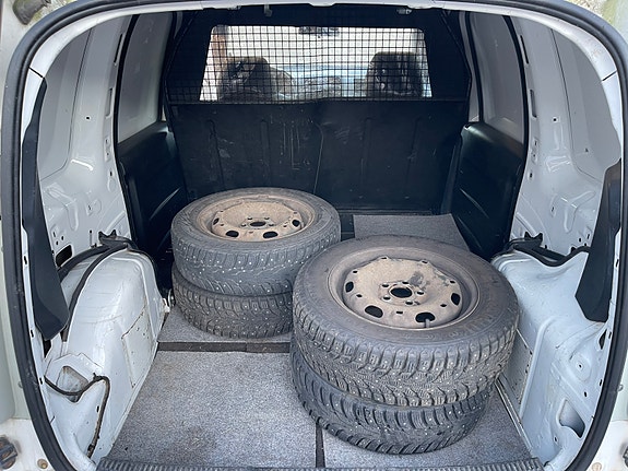 Skoda Roomster 4 of 4