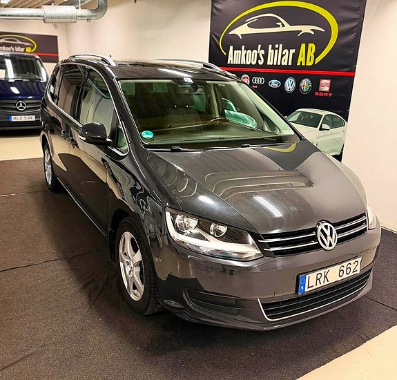 Volkswagen Sharan 3 of 5