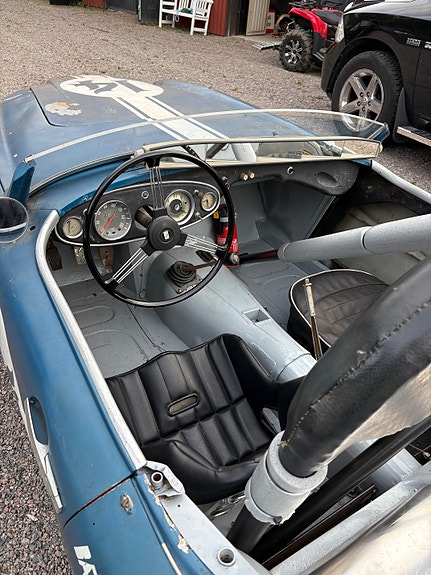 Austin Healey 100/6 4 of 4
