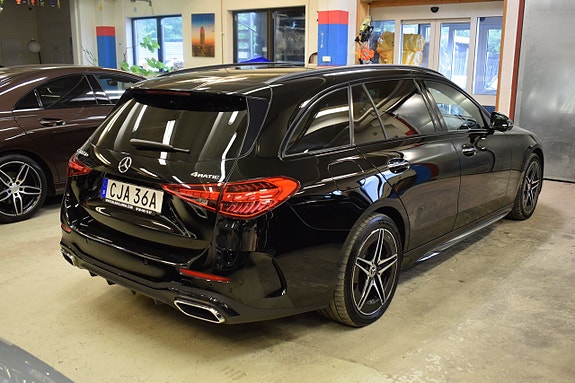 Mercedes-Benz C300 d 5 of 5