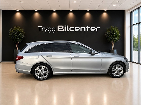 Mercedes-Benz CLC180 6 of 28