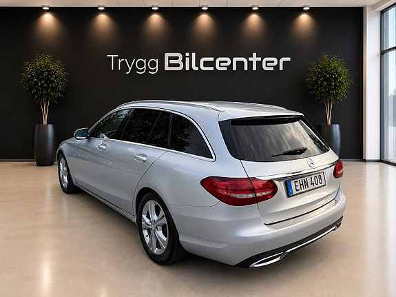 Mercedes-Benz CLC180 3 of 5