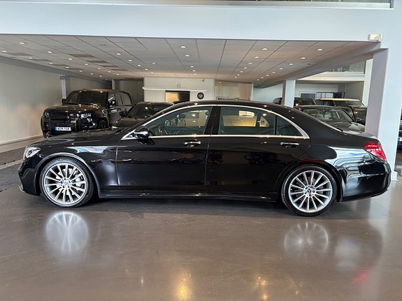 Mercedes-Benz S400 d 2 of 5