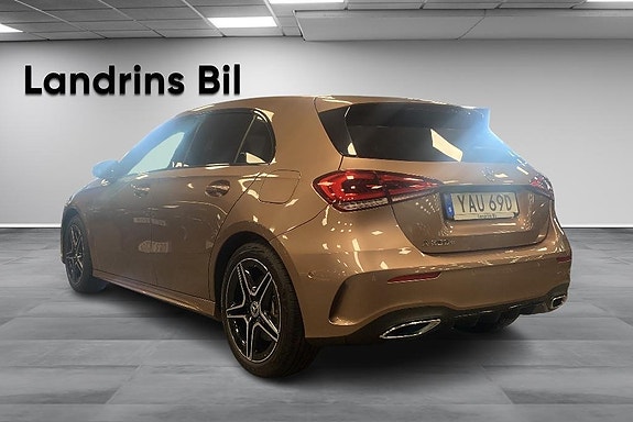 Mercedes-Benz A250 e 6 of 15