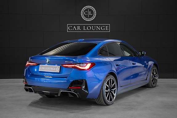 BMW i4 3 of 5