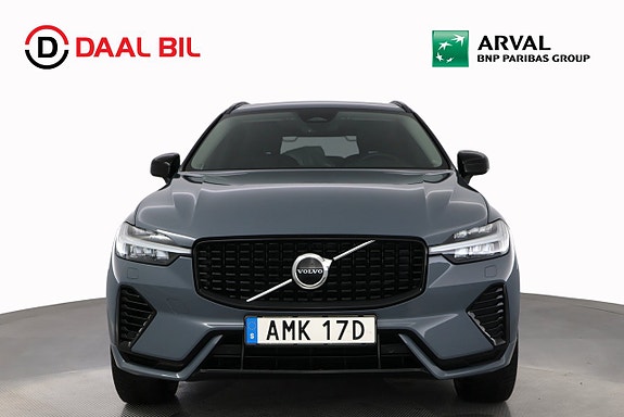 Volvo XC60 2 of 28