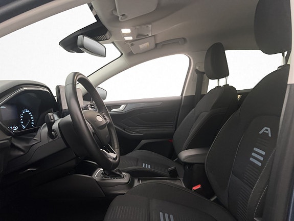 Ford Focus 11 of 30