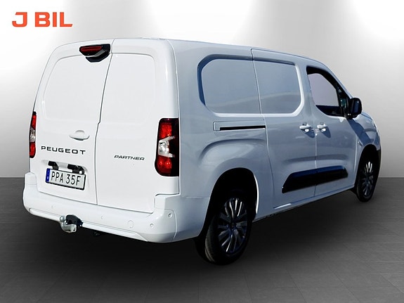 Peugeot Partner 3 of 5
