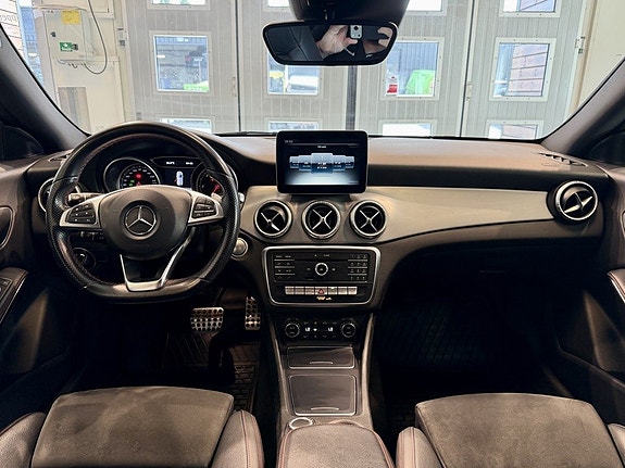 Mercedes-Benz CLA200 d 5 of 5