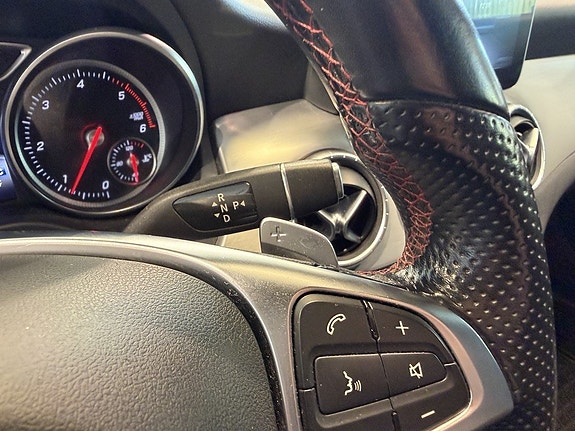 Mercedes-Benz CLA200 d 10 of 22