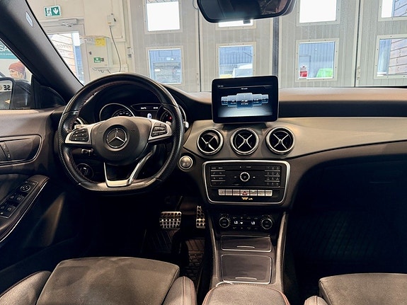 Mercedes-Benz CLA200 d 8 of 22