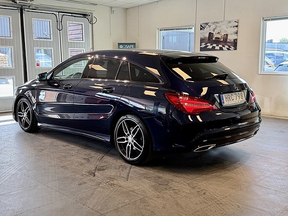 Mercedes-Benz CLA200 d 3 of 5