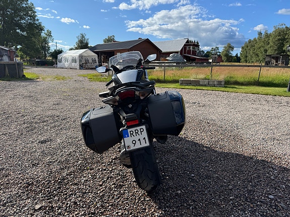 Honda VFR1200F 3 of 5