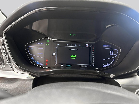 Kia Niro 11 of 15