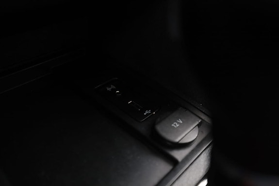Volkswagen Caddy 29 of 30