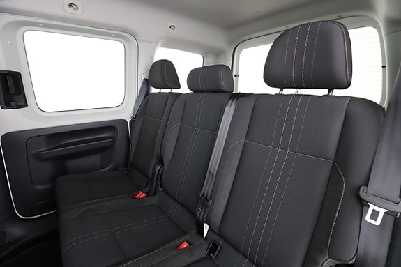 Volkswagen Caddy 15 of 30