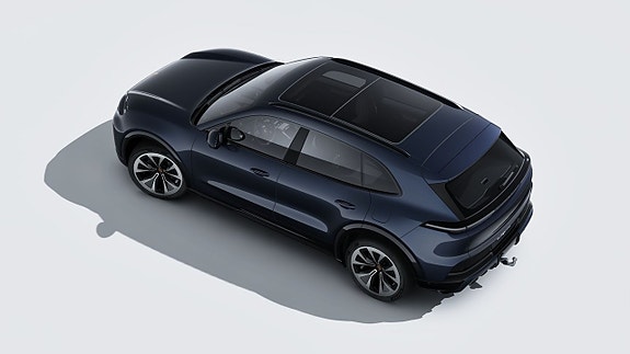 Porsche Cayenne 4 of 5