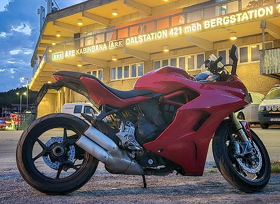 Ducati SuperSport S 3 of 5