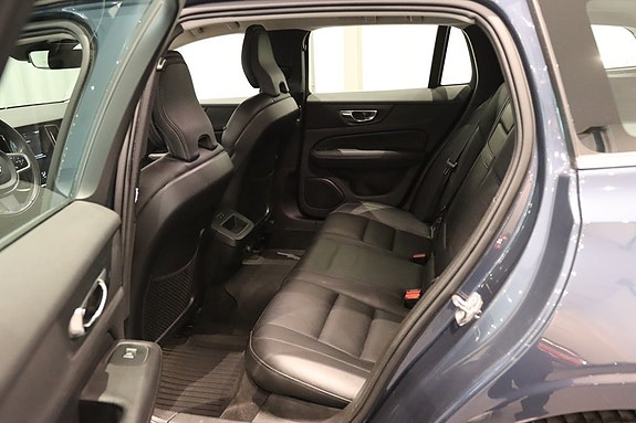 Volvo V60 10 of 21