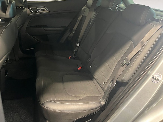 Kia Sportage 12 of 20
