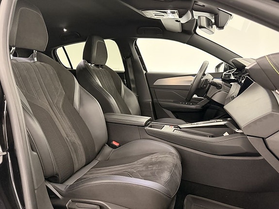 Peugeot 308 17 of 22