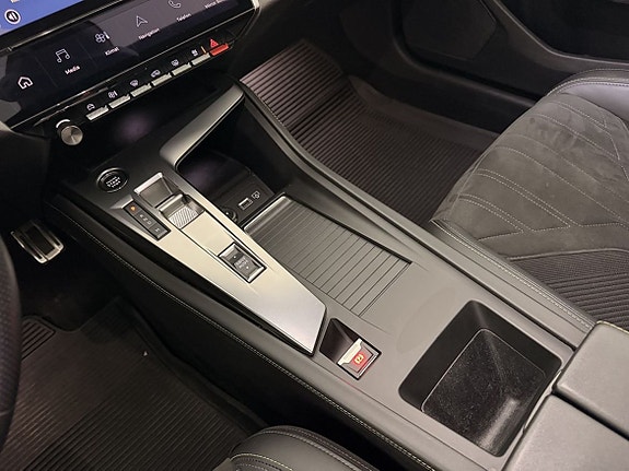 Peugeot 308 9 of 22