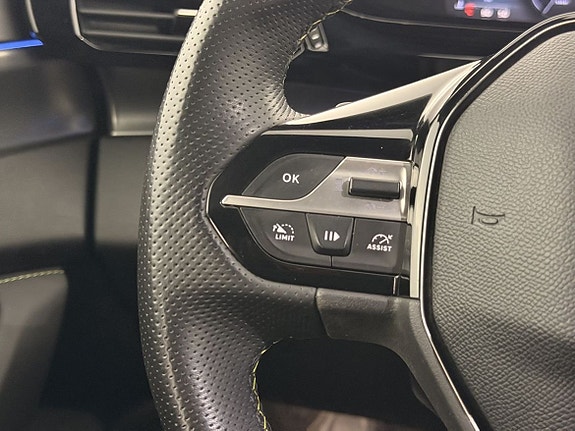 Peugeot 308 7 of 22