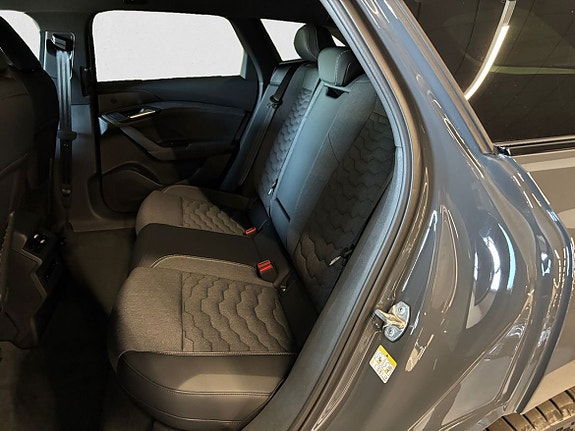 Audi A6 e-tron 9 of 12