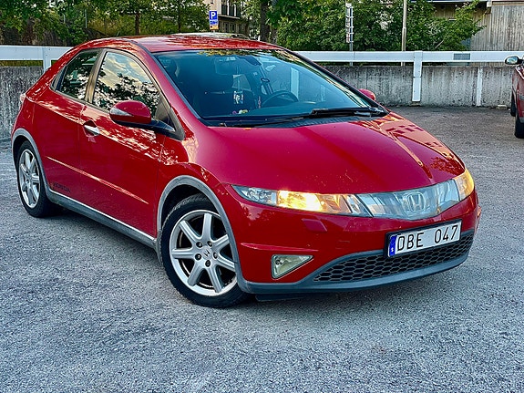 Honda Civic 2 of 5